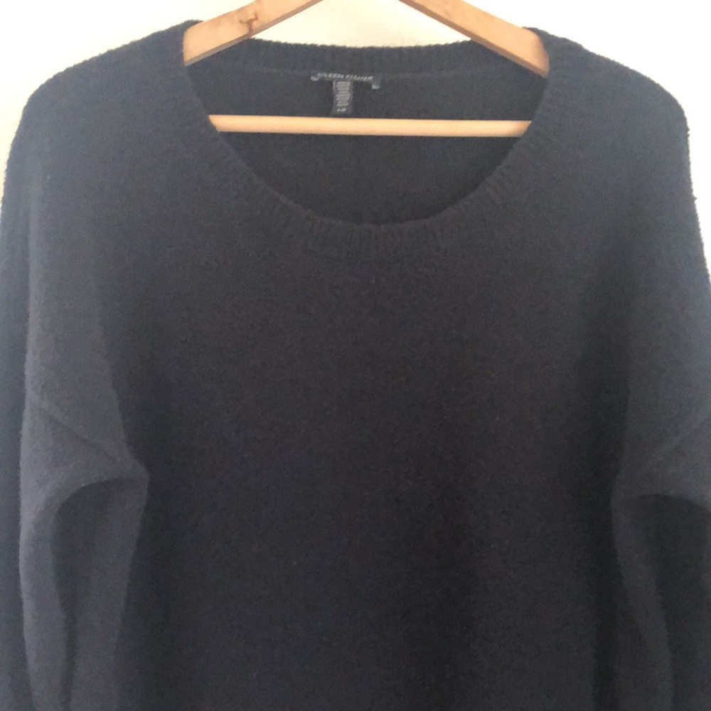 EILEEN FISHER Sweater. - Picture 4 of 8